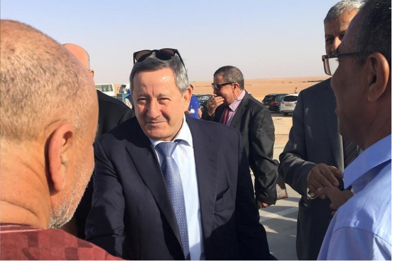الرئيس الجديد لسوناطراك عبد المؤمن ولد قدور يتفقد موقعا لانتاج الغاز في الجزائر