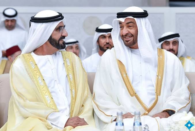 الشيخ محمد بن زايد آل نهيان والشيخ محمد بن راشد آل مكتوم 