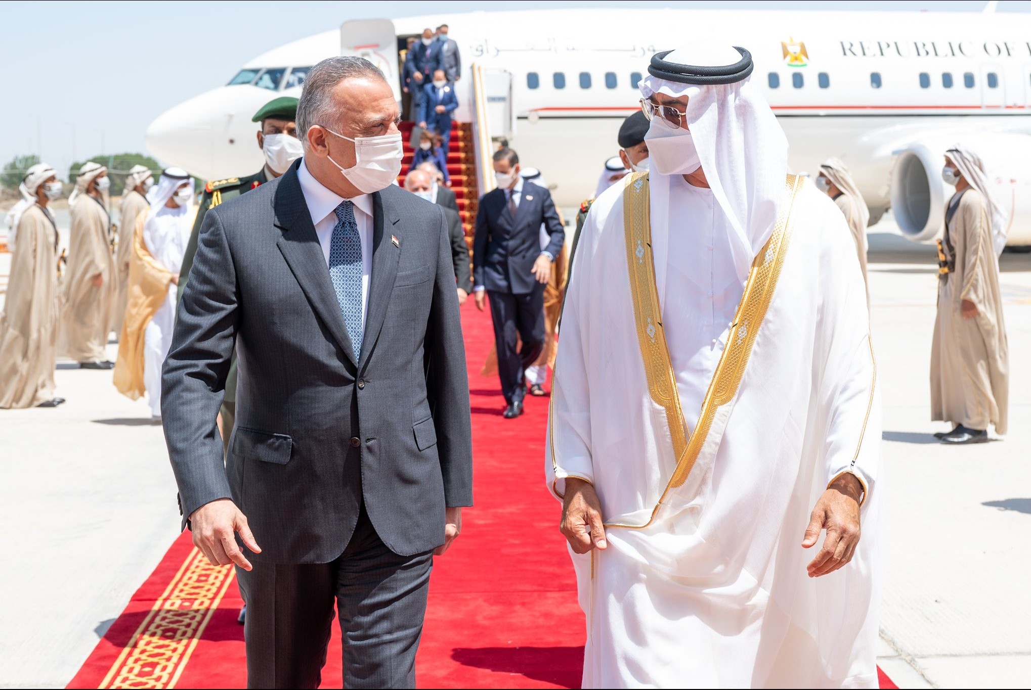 بن زايد والكاظمي