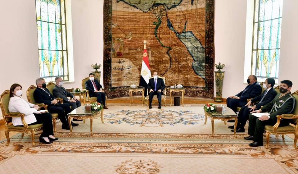 اللقاء