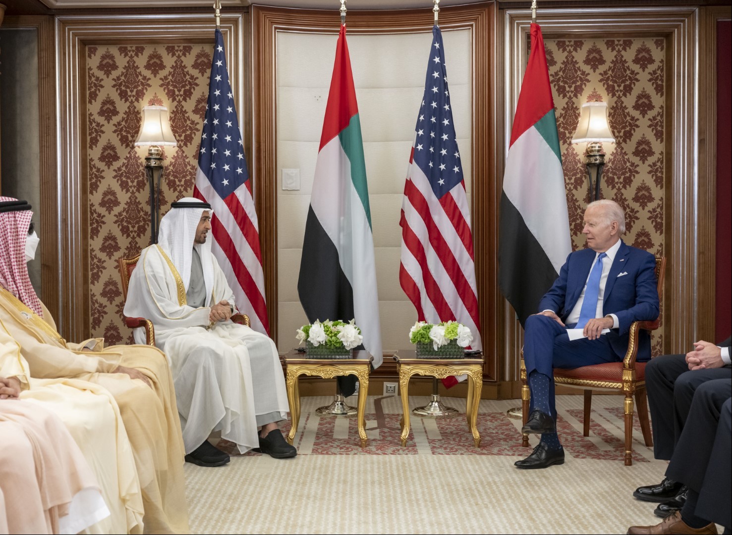 بايدن ومحمد بن زايد