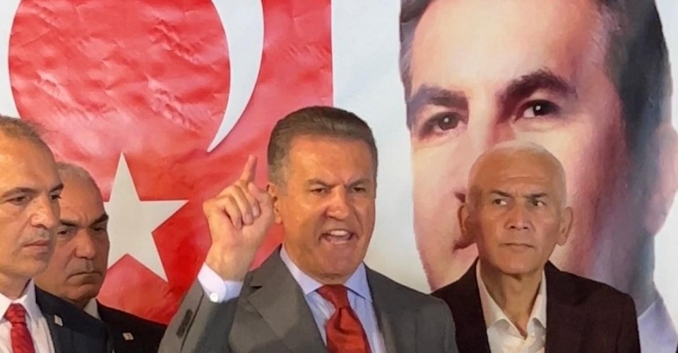 مصطفي ساراجول