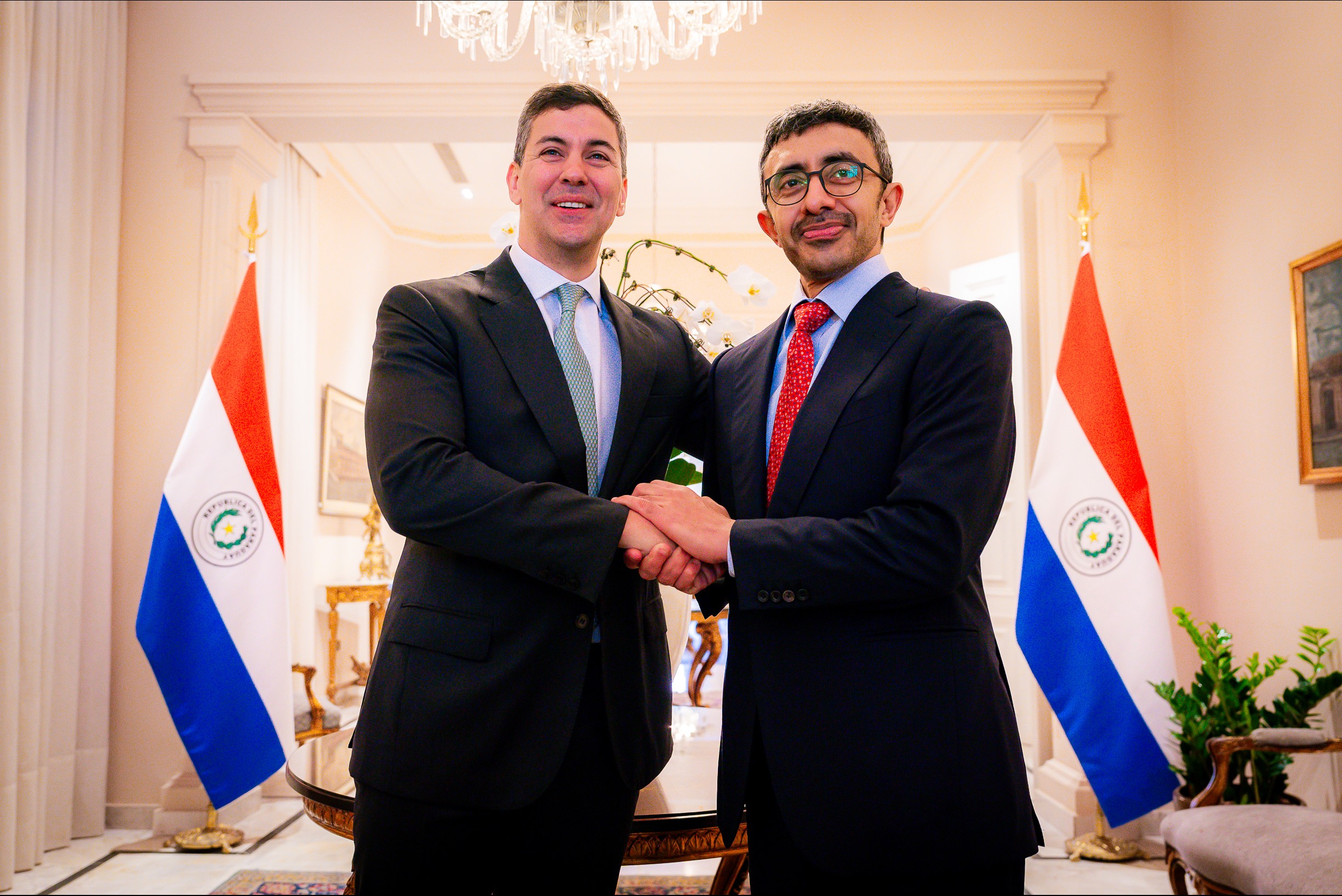 President of Paraguay receives UAE Foreign Minister to discuss climate action