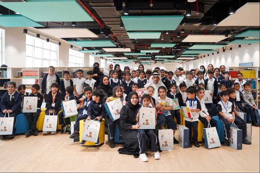 MBRF provides over 22,000 books to Emirates Schools Establishment