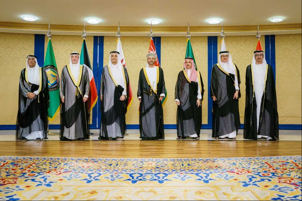 Abdullah bin Zayed participates in GCC Ministerial Council’s Extraordinary Session in Muscat