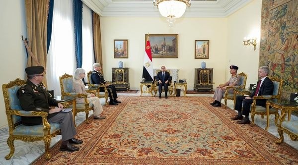 لقاء الرئيس المصري