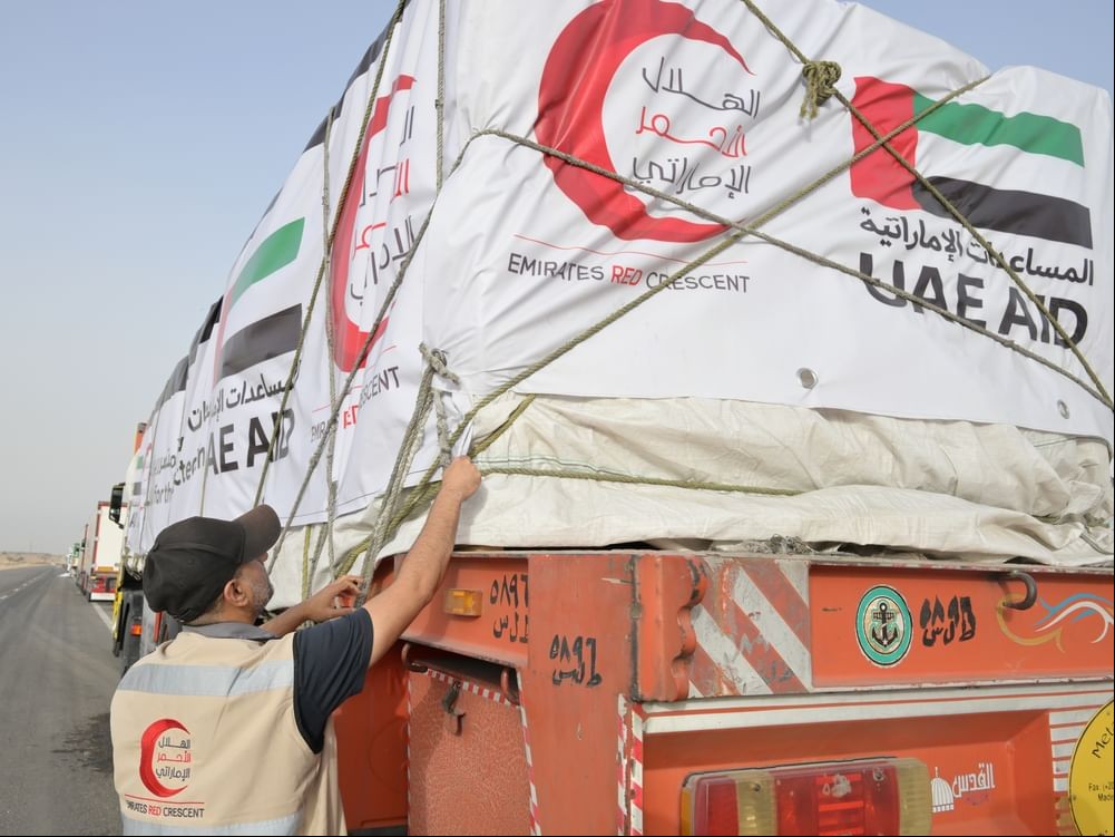 UAE aid convoy sets