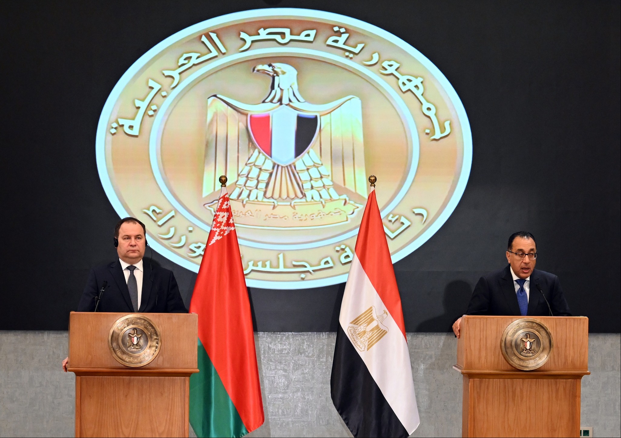 رئيسا وزراء مصر وبيلاروسيا