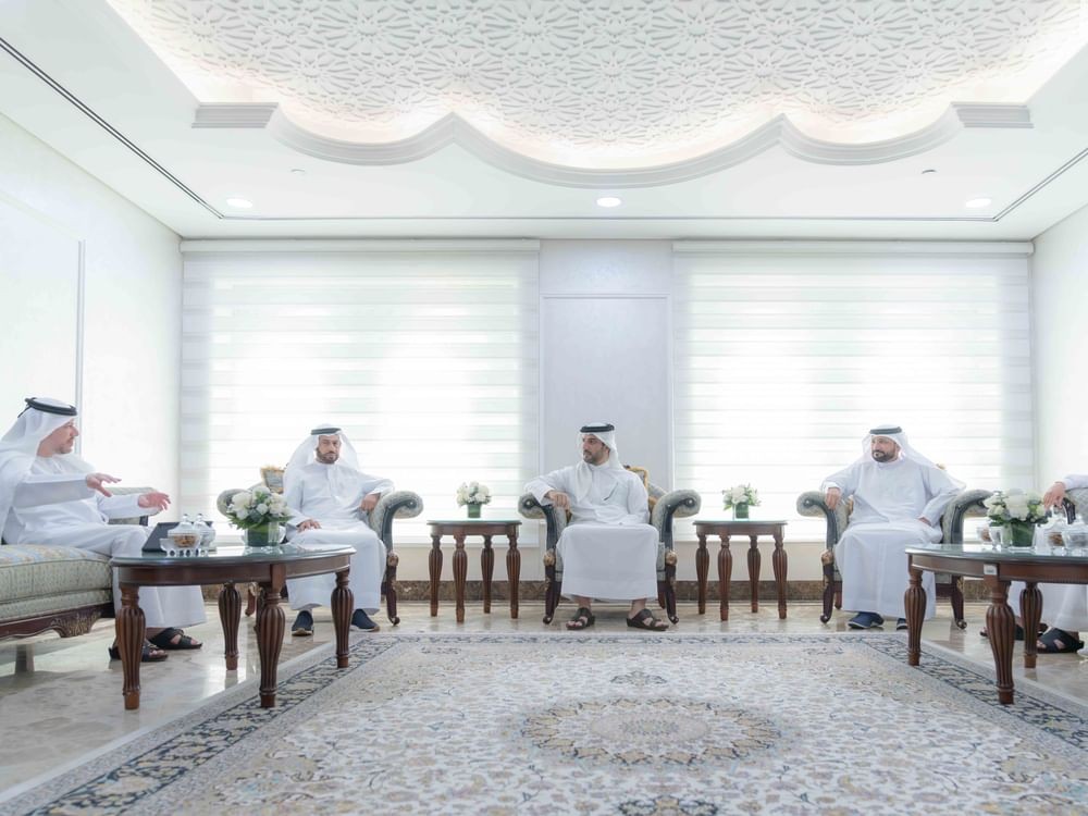 Sultan bin Ahmed Al Qasimi visits Sharjah Court