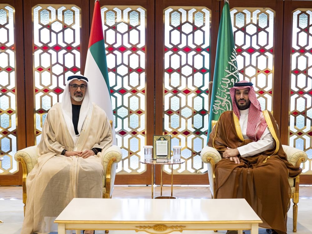 Crown Prince of Abu Dhabi meets Saudi Crown Prince