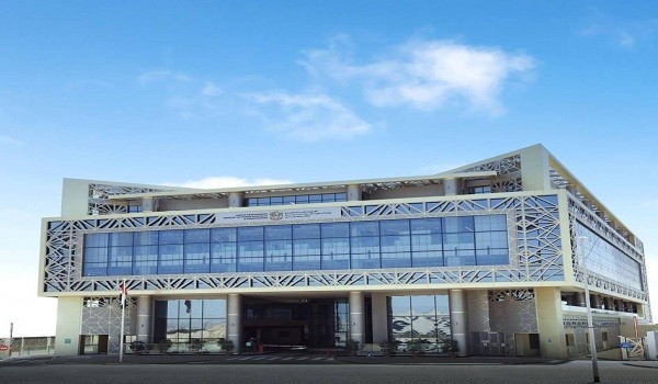 الامارات