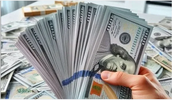 تراجع جديد للجنيه المصري أمام الدولار