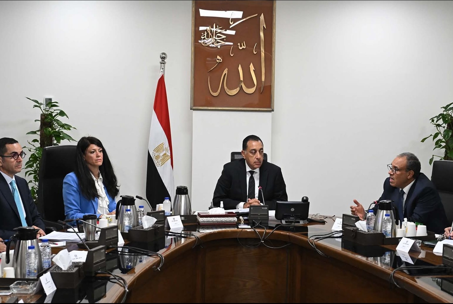 اجتماع رئيس الوزراء