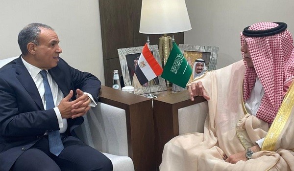 وزير التجارة السعودي ووزير الخارجية المصري