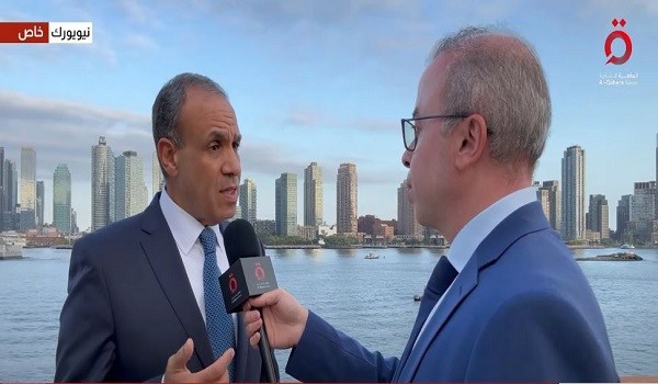 لقاء مع وزير الخارجية المصري