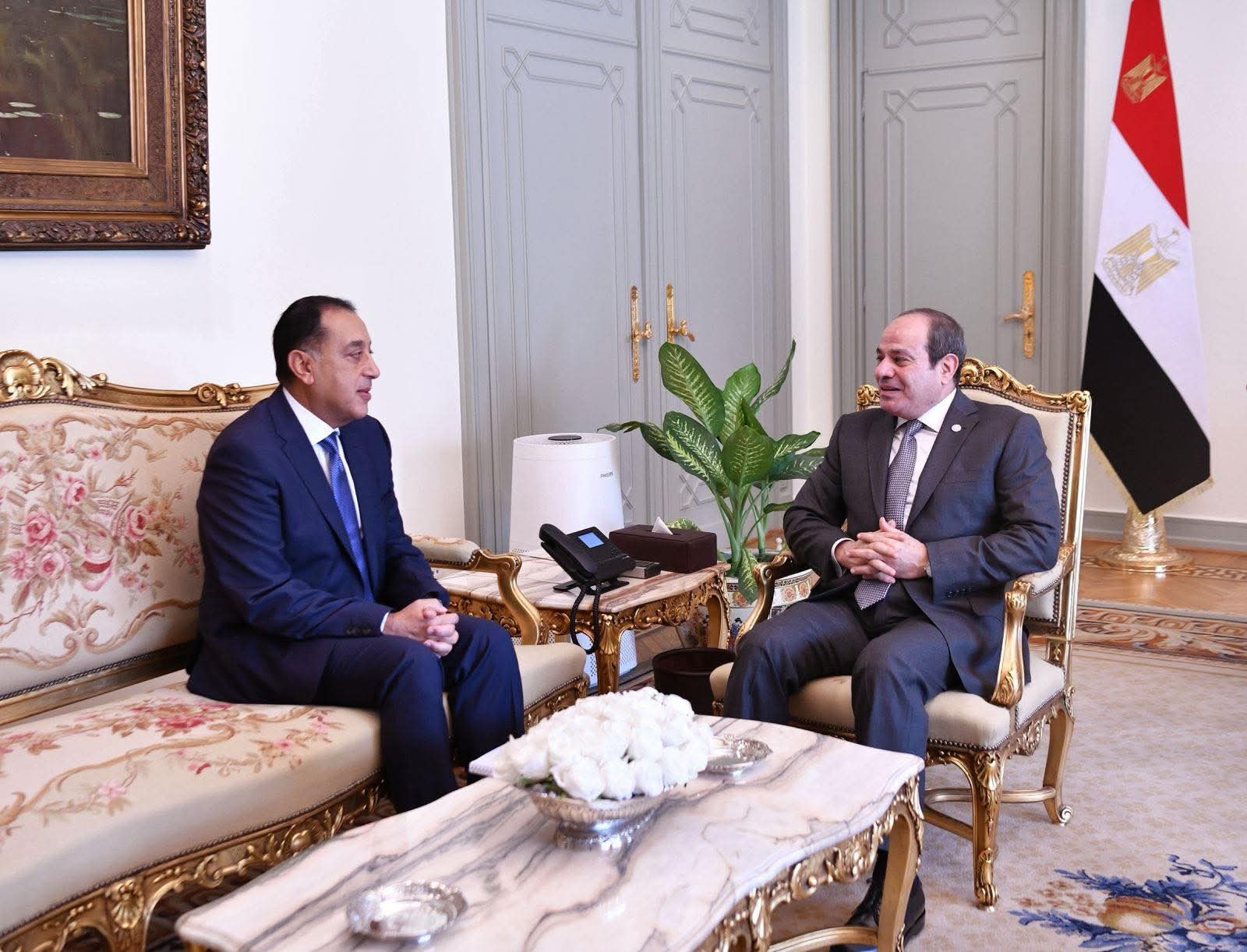 الرئيس السيسي ورئيس وزراء مصر