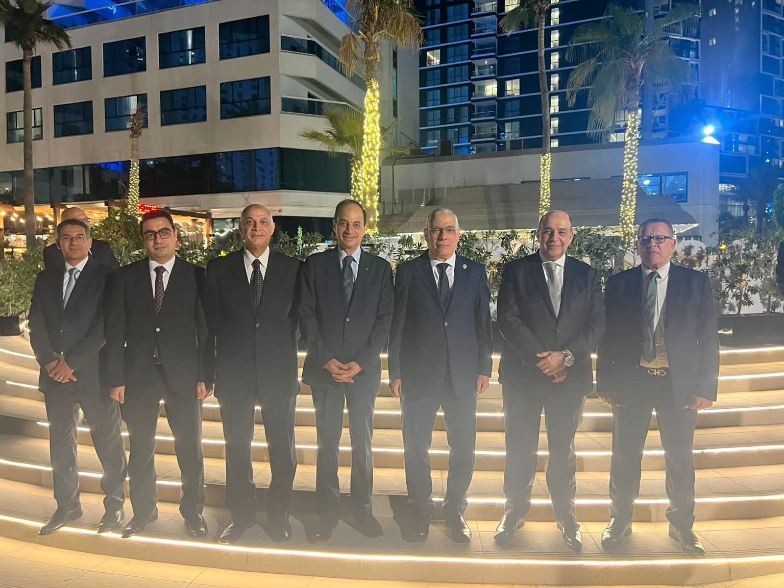 النائب العام المصري يلتقي القضاة في الإمارات