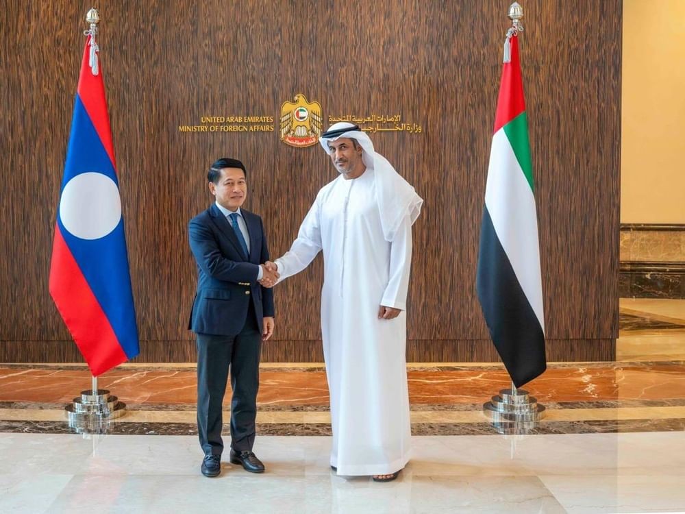 Al Hajeri receives Deputy Prime Minister of Laos