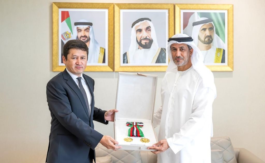 سعيد بن مبارك الهاجري وسفير أوزبكستان 