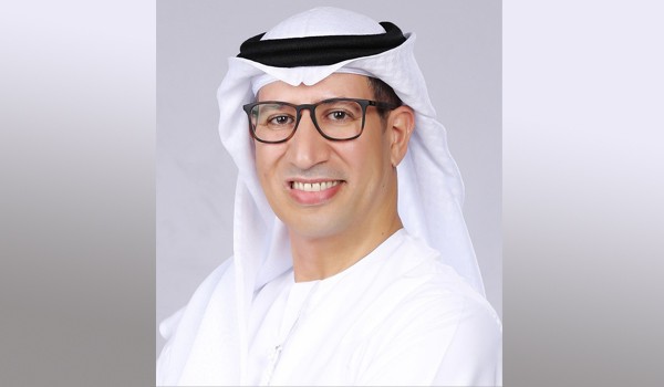 الدكتور عمر نجم