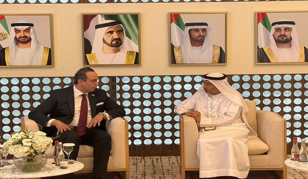 لقاء أحمد السبكي مع المسؤولين بالإمارات