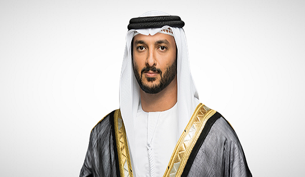 عبدالله بن طوق المري وزير الاقتصاد والسياحة