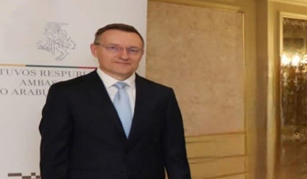 القائم بأعمال سفارة ليتوانيا بالقاهرة داروس نفولس