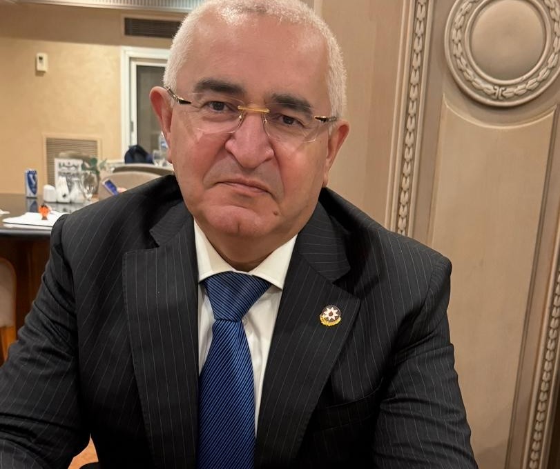 سفير جمهورية أذربيجان