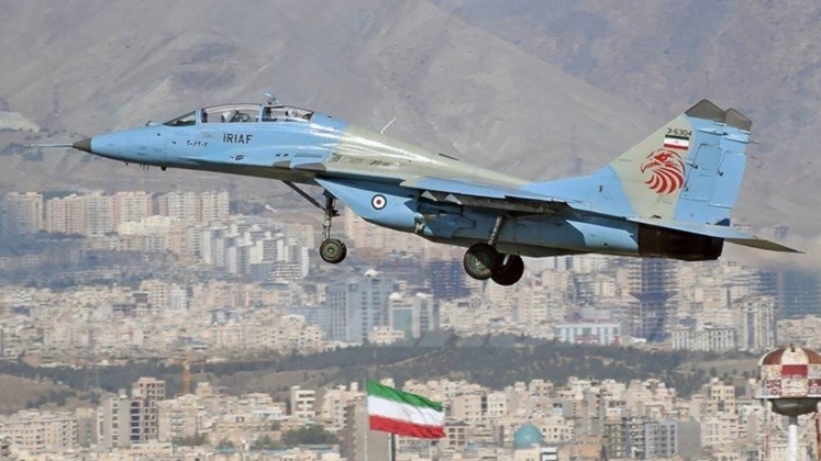 مقاتلة سوغوي إيرانية