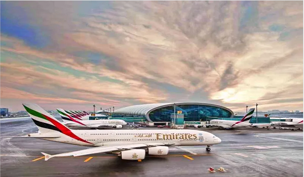 طيران الإمارات