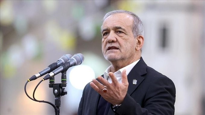 الرئيس الإيراني