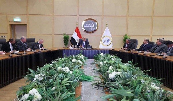 اجتماع وزير النقل