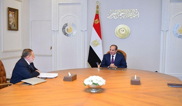 السيسي ومحافظ البنك المركزي