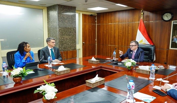 لقاء الوزير المصري ومسؤولة البنك الدولي