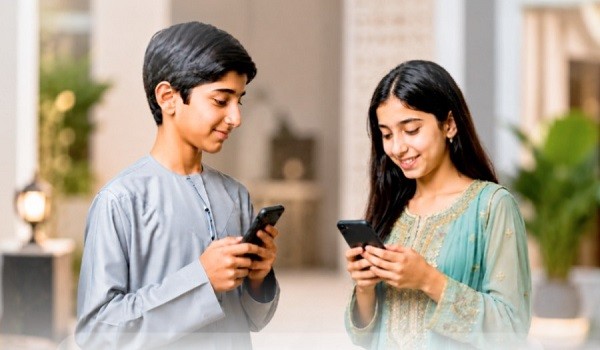 حظر منصات التواصل الاجتماعي لمن دون سن 15 عاماً