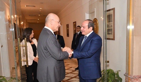الرئيس السيسي وبرهم صالح