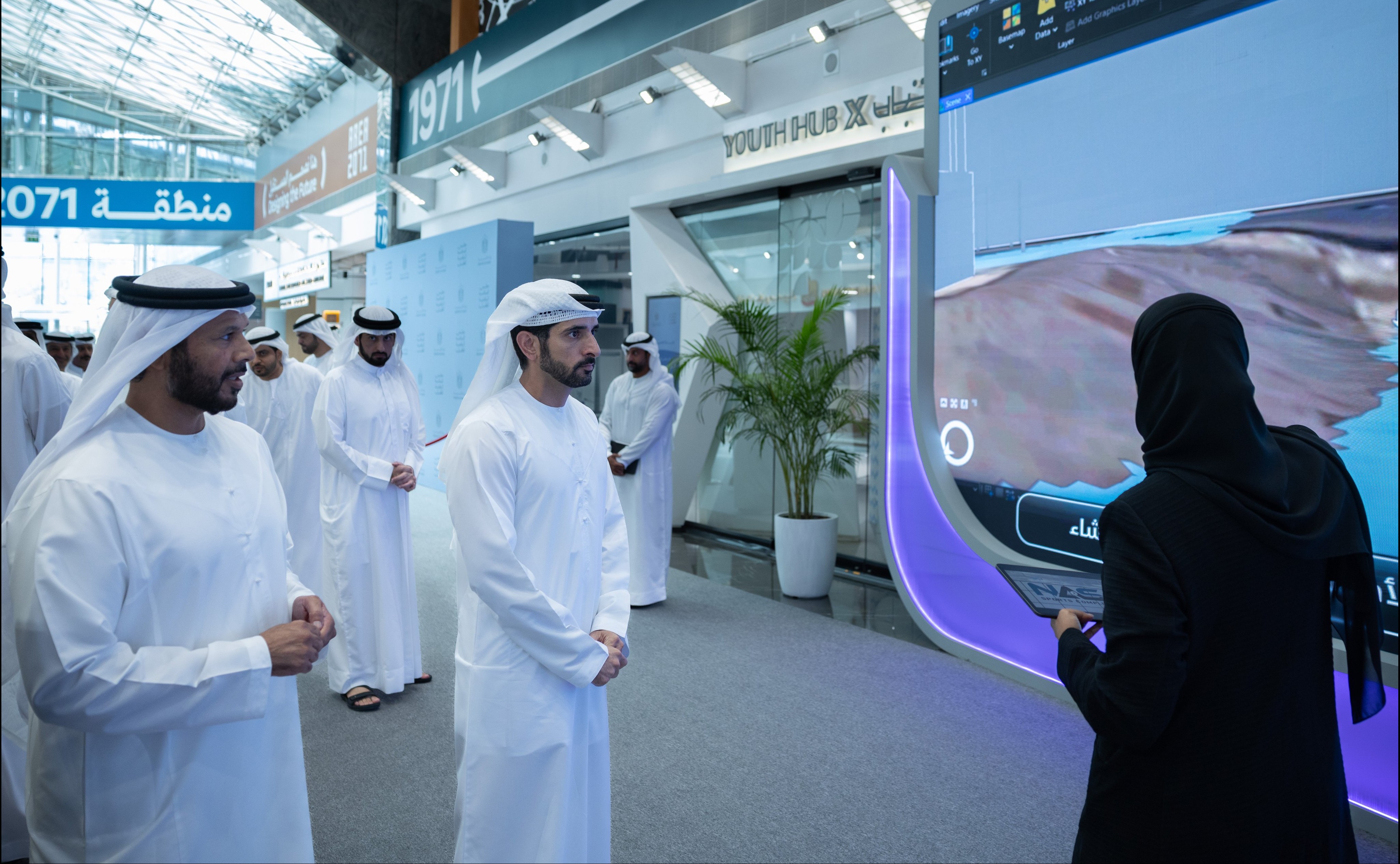 الشيخ حمدان بن محمد يشهد إطلاق منصة التوأم الرقمي