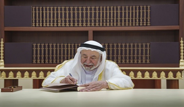 حاكم الشارقة