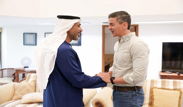 رئيس باراغواي ورئيس جهاز الإمارات للمحاسبة