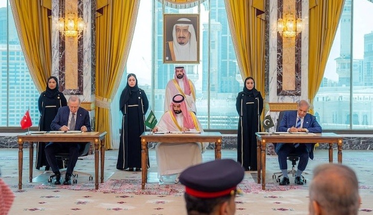 توقيع اتفاقية مكة