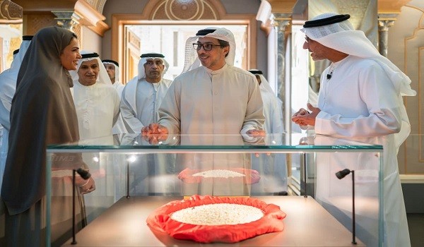 منصور بن زايد في إمارات الدر والطيب