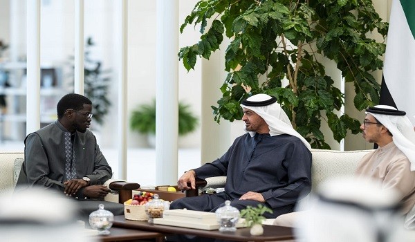 رئيس الإمارات ورئيس السنغال