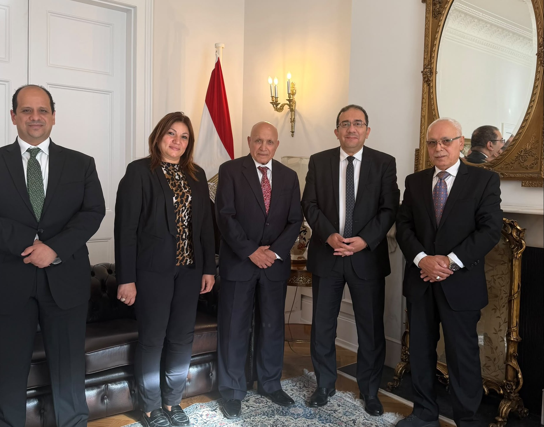 استقبال القنصل العام لأعضاء الجالية المصرية