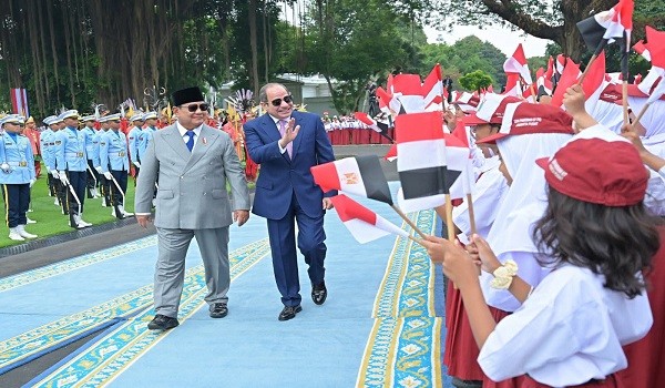 الرئيس السيسي ونظيره الإندونيسي