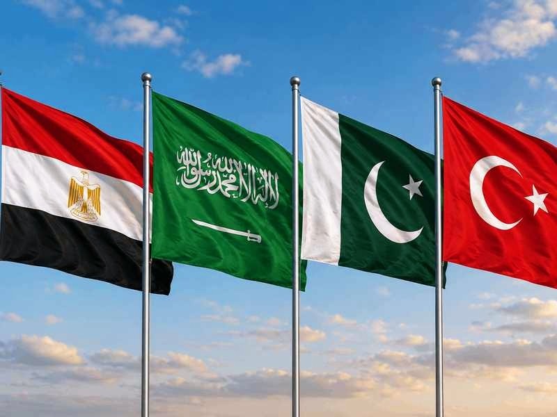 أعلام الدول الأربعة