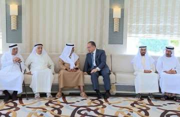 السفير المصري والوزير الإماراتي