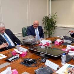 لقاء وزير الصناعة مع الشركة الألمانية
