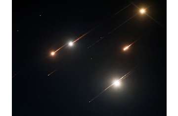 Four Israelis killed in new Iranian strikes