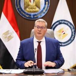 الوزير المهندس كريم بدوي
