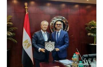 تعزيز التعاون بين مصر وكوريا